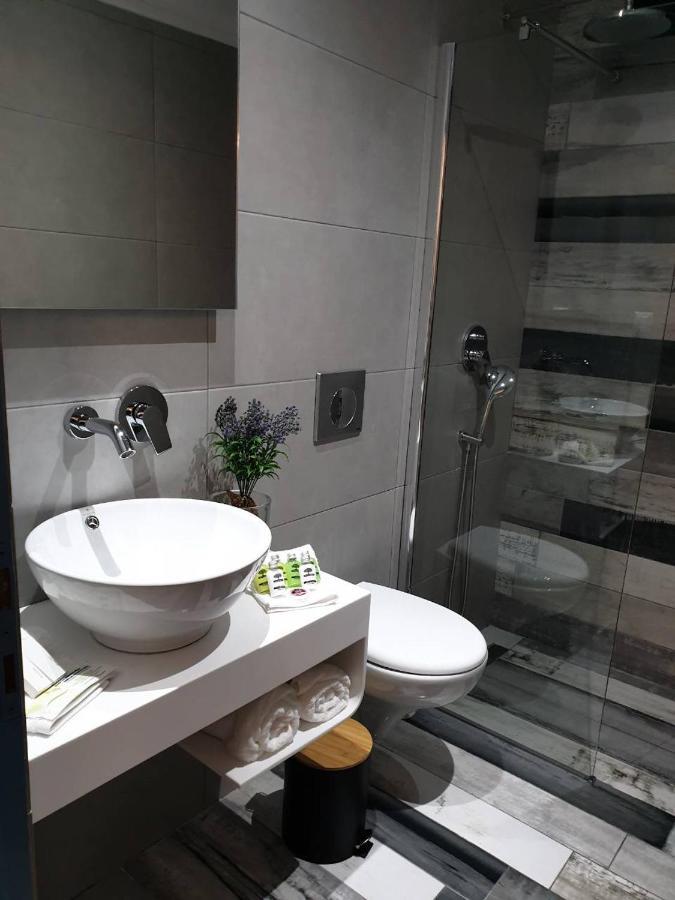 V-Suites Potos Extérieur photo